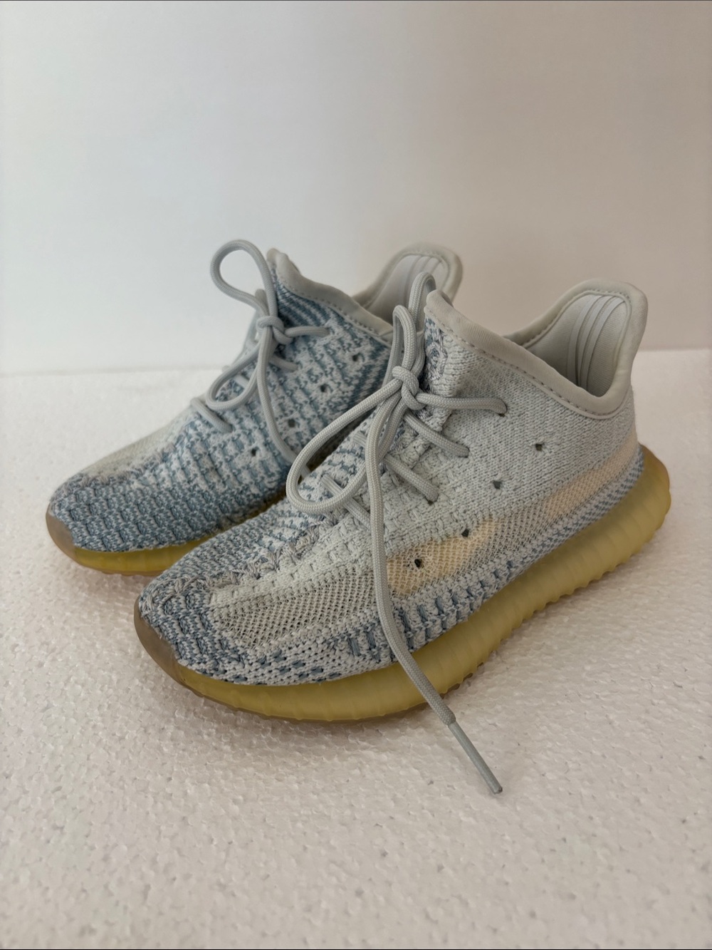 NWOT! Yeezy Adidas Boost Kids Youth Unisex Sneakers